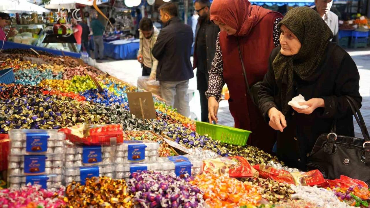 Bayram şekerleri tezgahlardaki yerini aldı - Beyaz Gündem Gazetesi