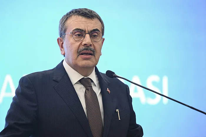 Sınav Sistemi Tartışmalarına Net Yanıt: “Değişiklik Yok” Mesajı