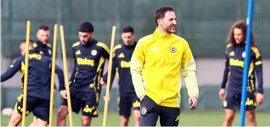 Kadıköy’de Derbi Mesaisi Tamamlandı: Fenerbahçe Kampa Girdi