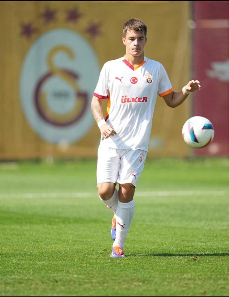Efe Gündal2