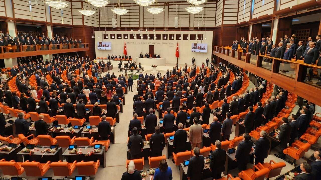 Meclis'te Yoğun Gündem Başlıyor! GSS Borçları Silinebilir, Nafaka ve Boşanmada Yeni Dönem Kapıda