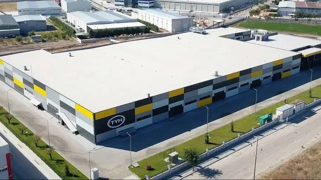 Tekstilde Daralma Derinleşiyor: TYH Tekstil 7 Fabrikasını Kapattı, Yaklaşık 5 Bin Kişi İşini Kaybetti