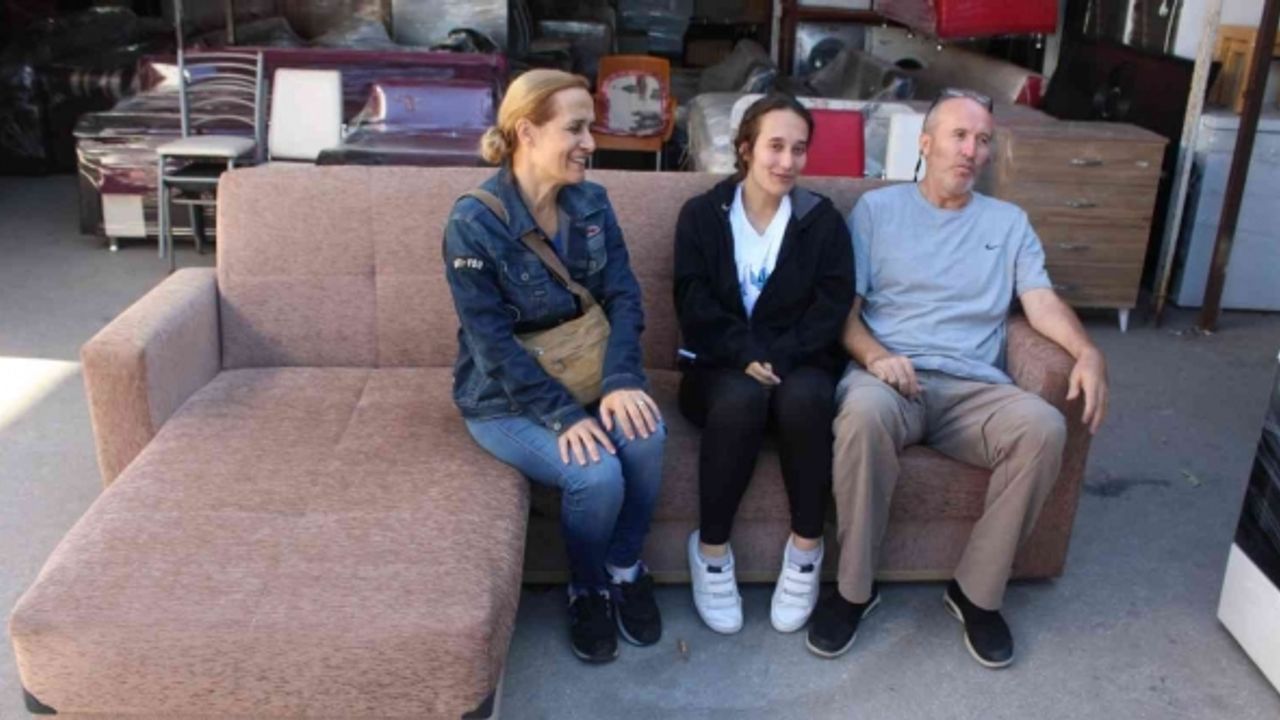 Ev kiralayan öğrencilerin ilk tercihi spotçu ve ikinci el eşyacılar oluyor