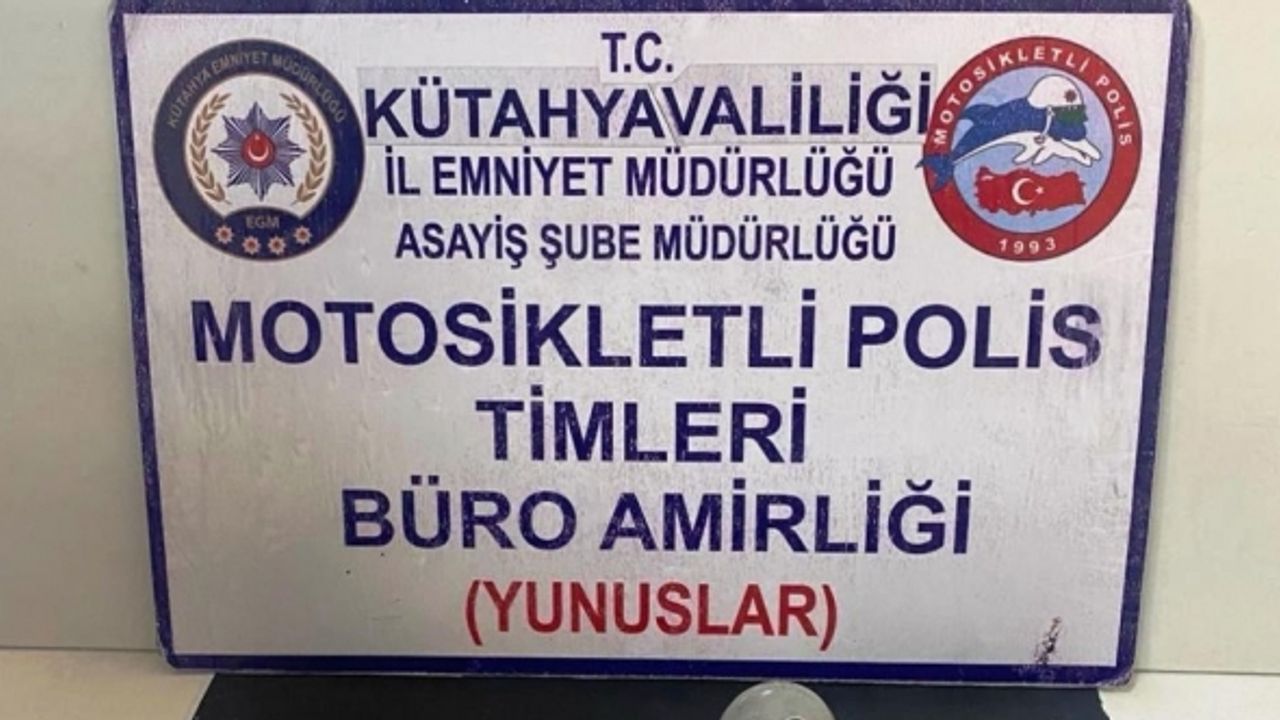 Kütahya’da Yunus Timlerince bir kişinin üzerinde uyuşturucu ele geçirildi