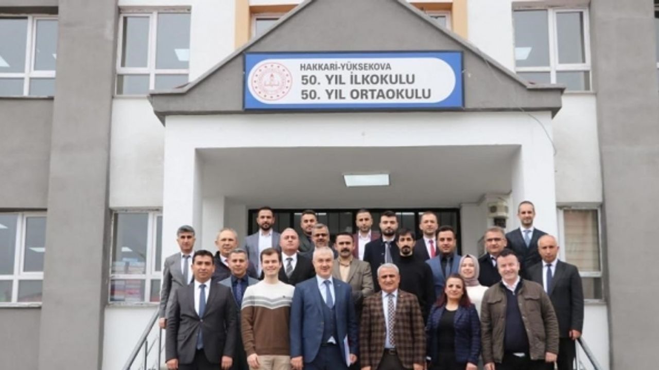 MEB Daire Başkanı Derekaya’dan TIMSS’de Hakkari’yi temsil edecek okula ziyaret