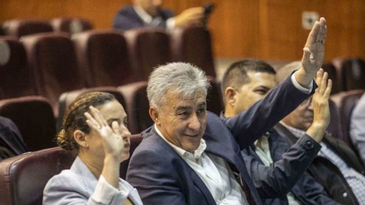 Başkan Günel bir kez daha Kıyı Ege Belediyeler Birliği Encümen Üyeliği’ne seçildi