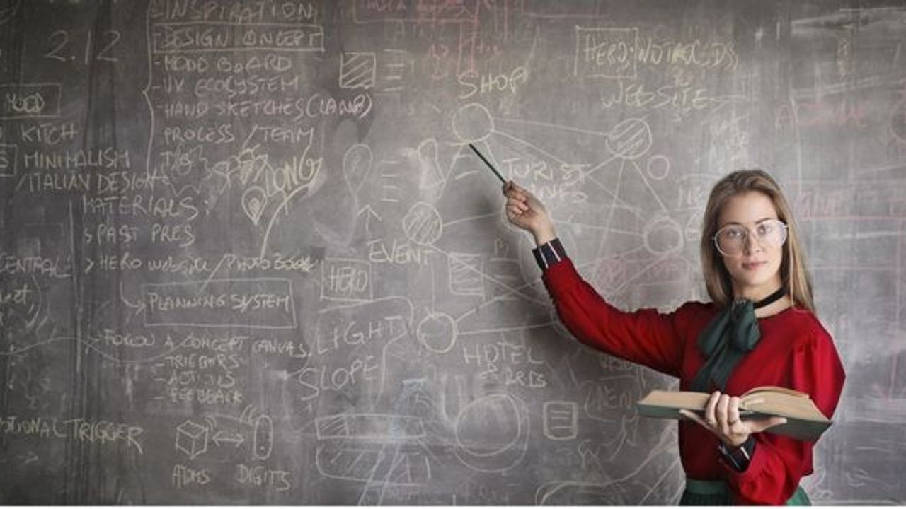 MEB Hocam ile öğretmenleri ilgilendiren gelişmeler tek yerde