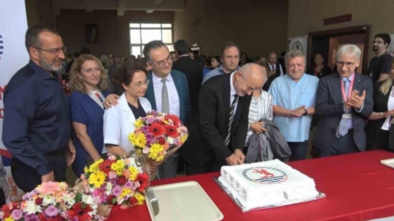 700. organ naklini gerçekleştiren doktorlardan bağış vurgusu: "Organ nakli çok gerekli ve hayat kurtarıcı bir süreç"