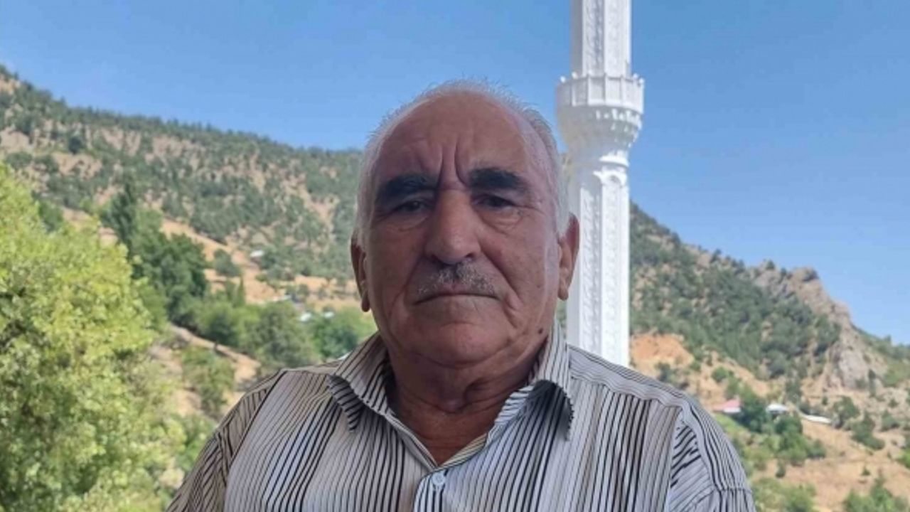 Adanalı eski muhtar 9 yıl köylülerle birlikte çalışıp yol yaptı