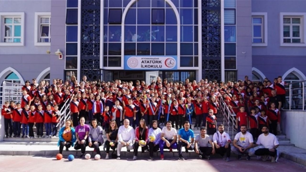 Afyonkarahisar’da ‘Geleneksel Çocuk Oyunları ve Fiziksel Aktivite’ etkinliği