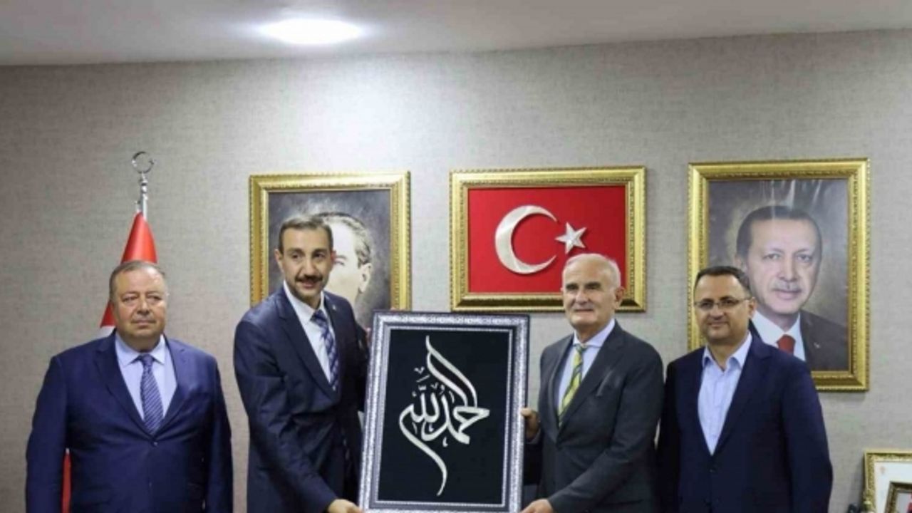 AK Parti’li Yılmaz: "AK Parti siyaseti ideolojileri ön plana çıkaran bir siyasi hareket değildir"