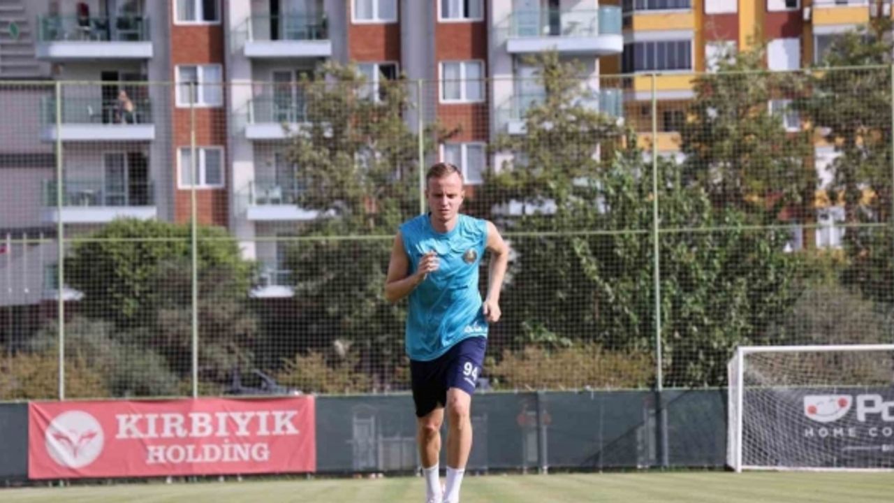 Alanyaspor, Adana Demirspor maçı hazırlıklarını tamamladı