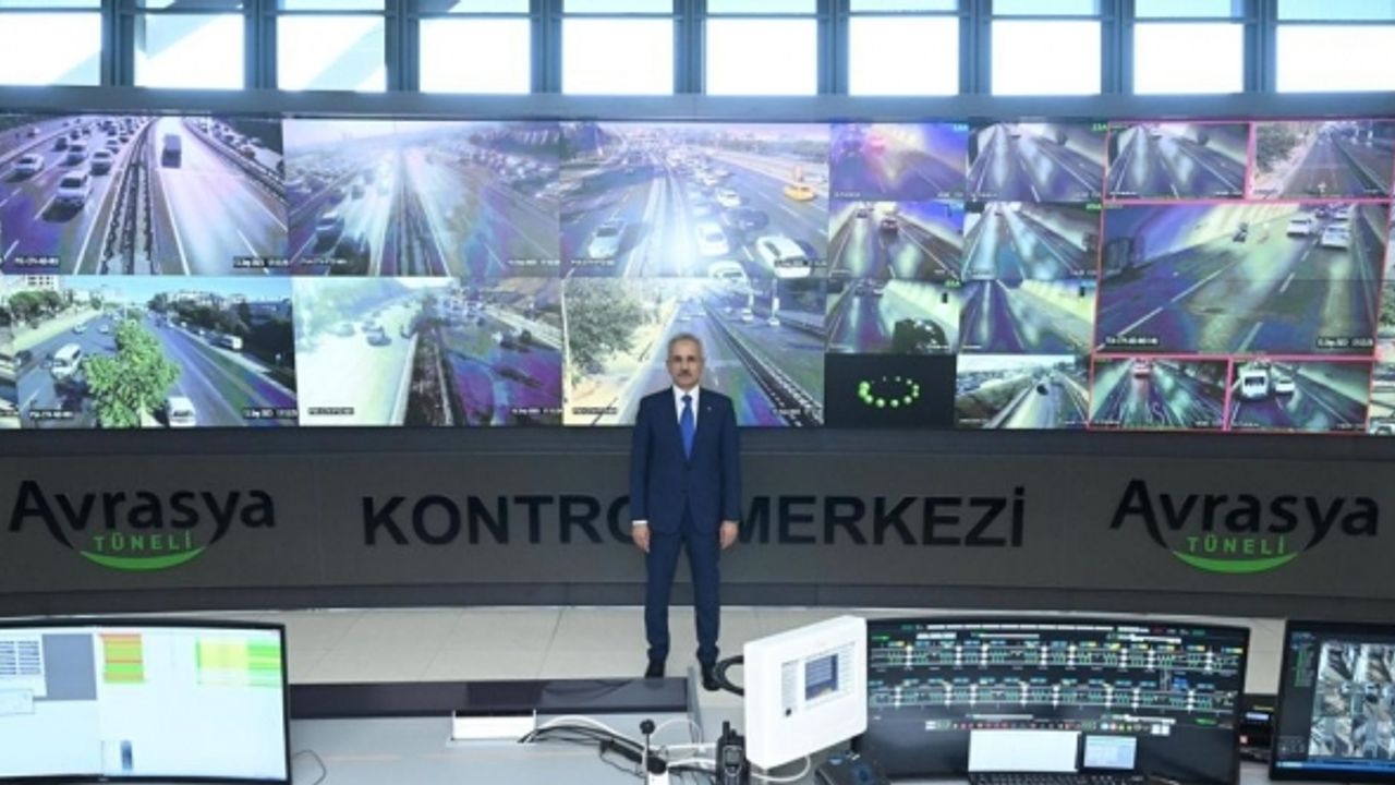 Bakan Uraloğlu: "Avrasya Tüneli sismik bilezikler sayesinde her türlü depreme karşı dayanıklı inşa edildi"