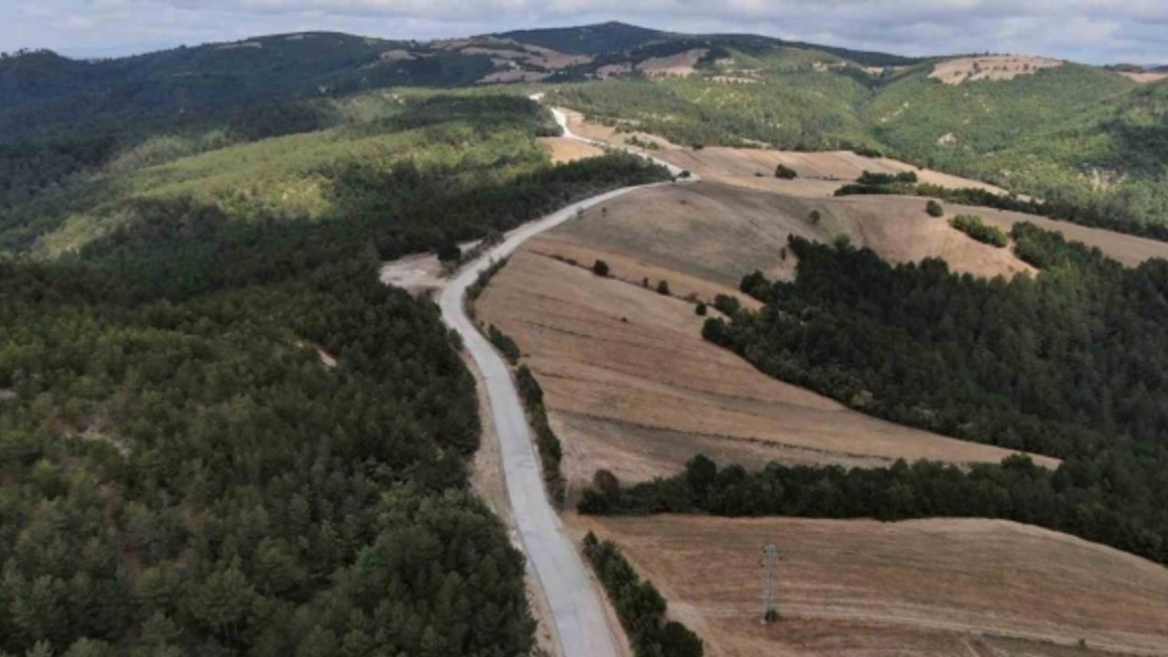 Başkan Demir: “Yaptığımız beton yollar ile ulaşım altyapımızı daha güçlü hale getiriyoruz”