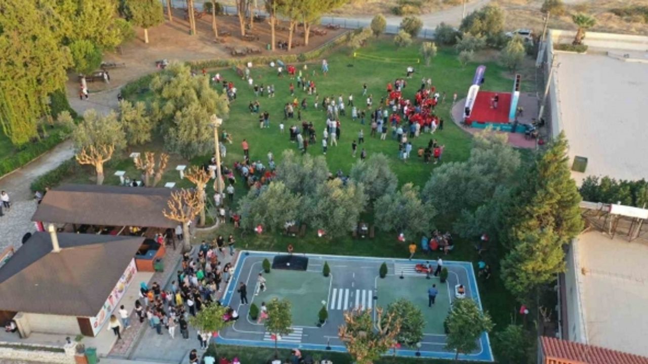 Bergama’da Yeni Kleopatra Ilıca Cafe ve Çocuk Trafik Parkı açıldı