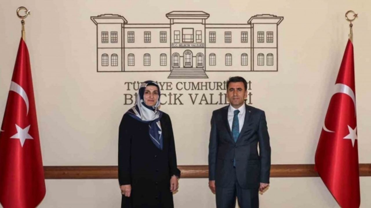 Bilecik’te görev yapan ilk kadın müftü yardımcısıyla bir araya geldi