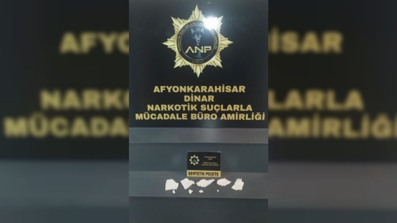 Bin 22 kullanımlık uyuşturucu ile yakalanan 2 kişiden biri tutuklandı