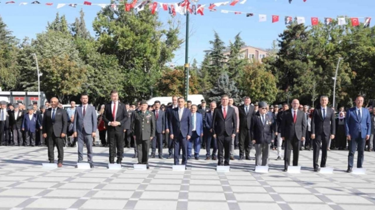 Burdur Gaziler Derneği Başkanı Okyar: "Bölüşürsek tokuz, bölünürsek yok oluruz”