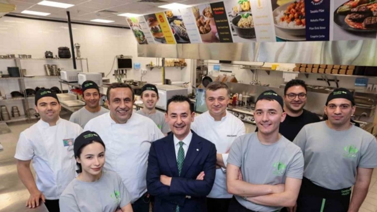 CarrefourSA, online yemek siparişi sektörüne adım attı