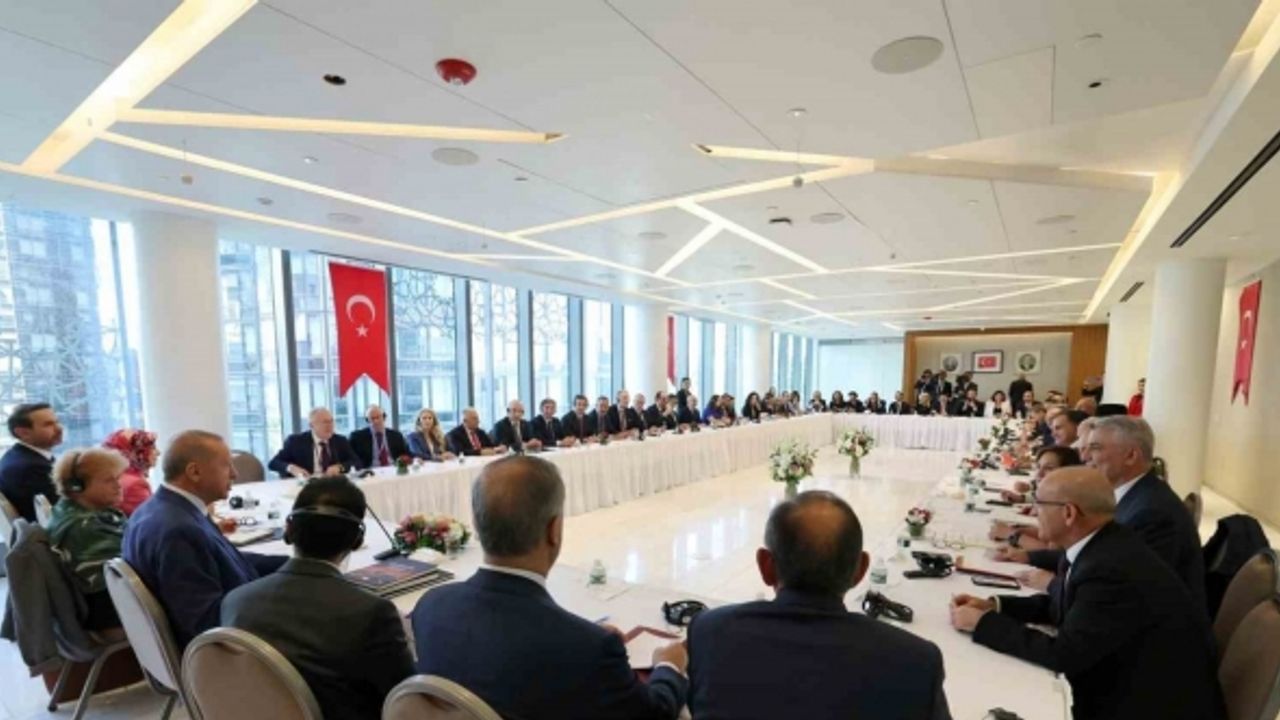 Cumhurbaşkanı Erdoğan, Amerikan Yahudi Toplumu Çatı Kuruluşları temsilcileriyle bir araya geldi