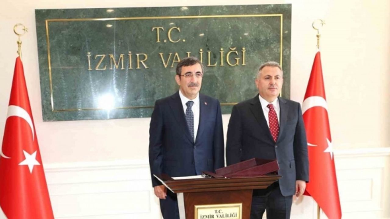 Cumhurbaşkanı Yardımcısı Yılmaz’dan İzmir Valiliği ve AK Parti İl Başkanlığına ziyaret