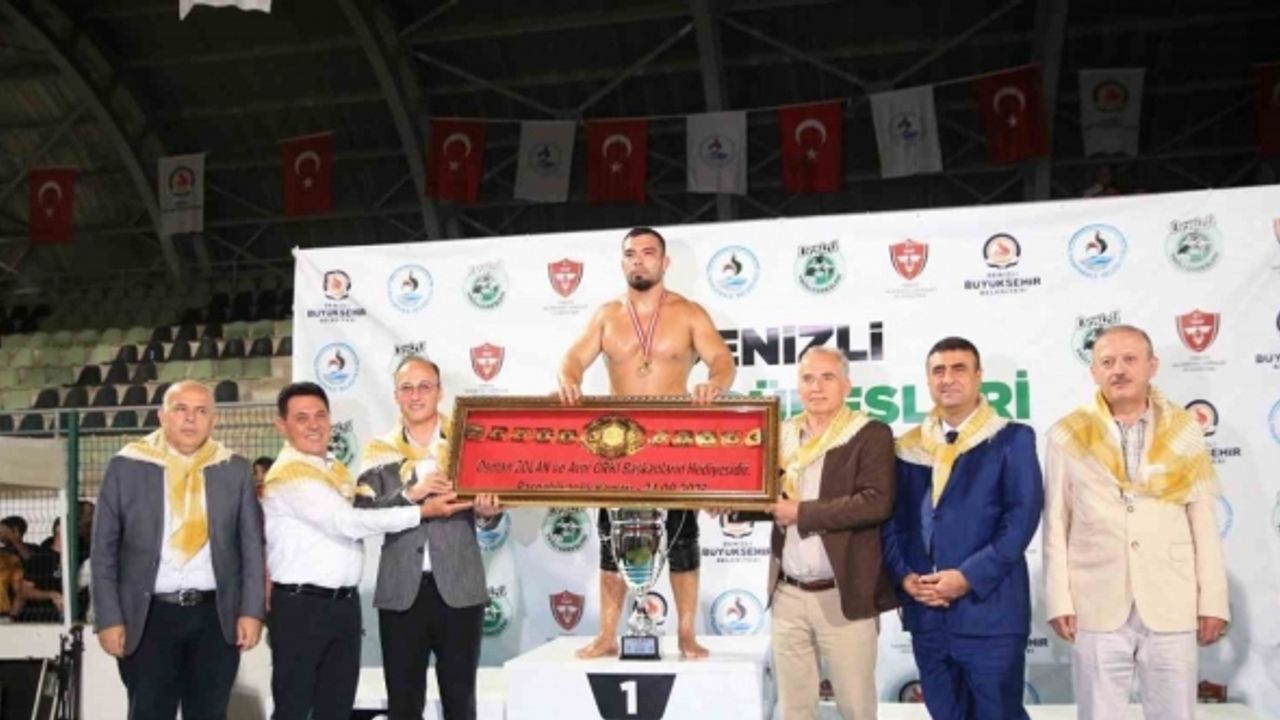 Denizli yağlı güreşlerinin ağası Işık, güreş geleneğinin önemine dikkat çekti