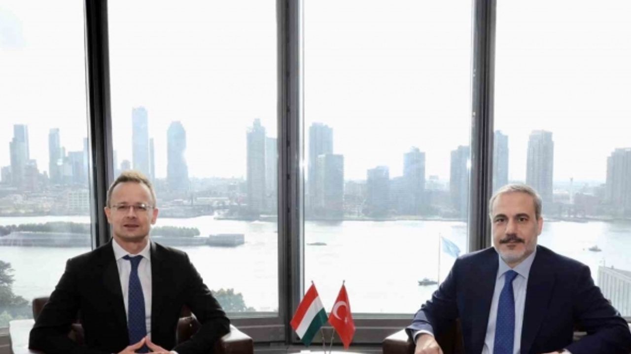 Dışişleri Bakanı Fidan, Macaristan Dışişleri Bakanı Szijjarto’yla görüştü