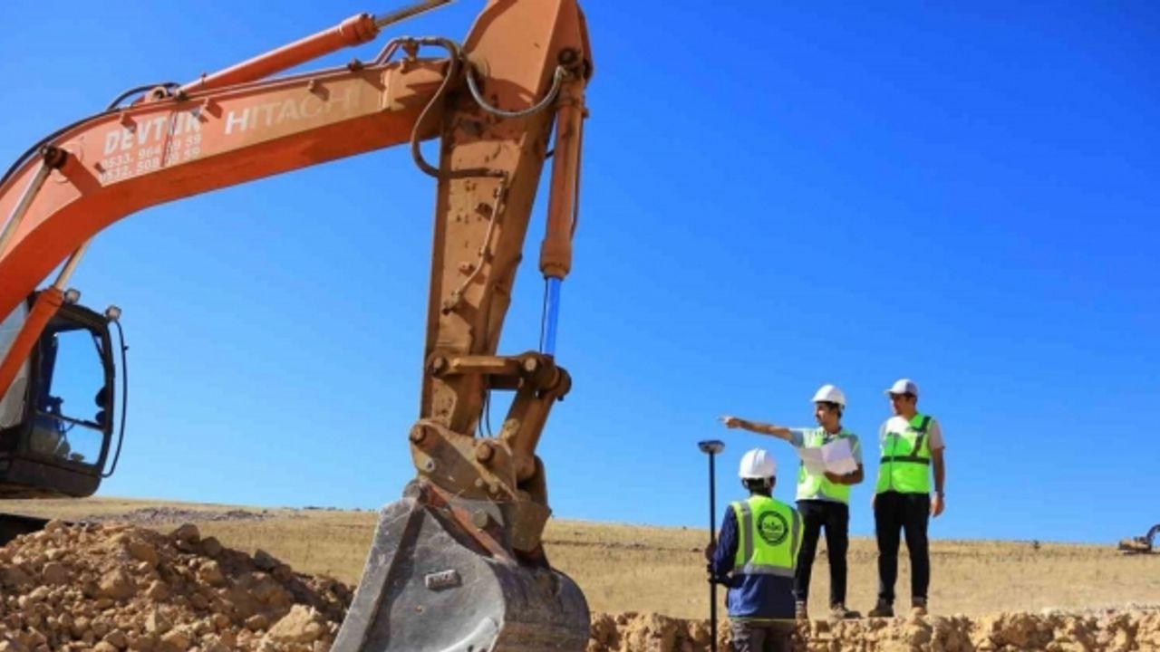 Ege’nin en büyük güneş enerji santrali inşası başladı