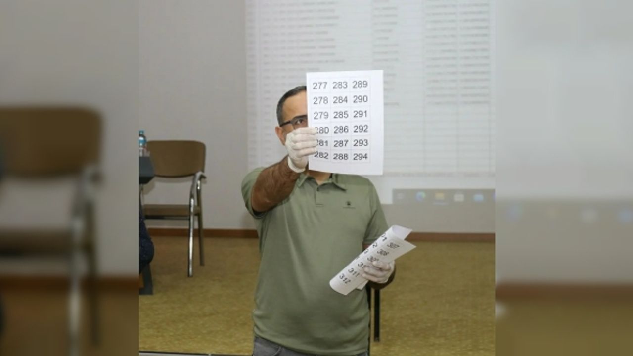 Elazığ’da tohumluk müracaatı yapan üreticilerin  kura çekimi yapıldı