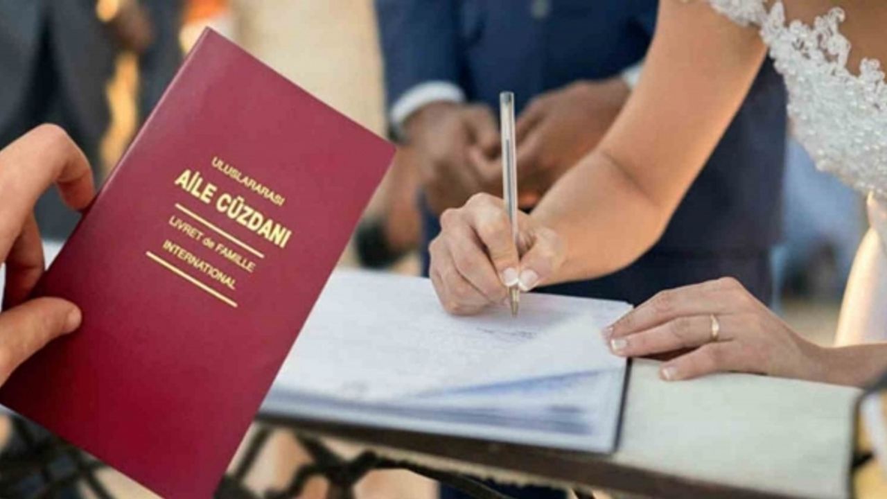 Erzincan’da evlenen çiftlerin sayısı 2022 yılında bin 317 oldu