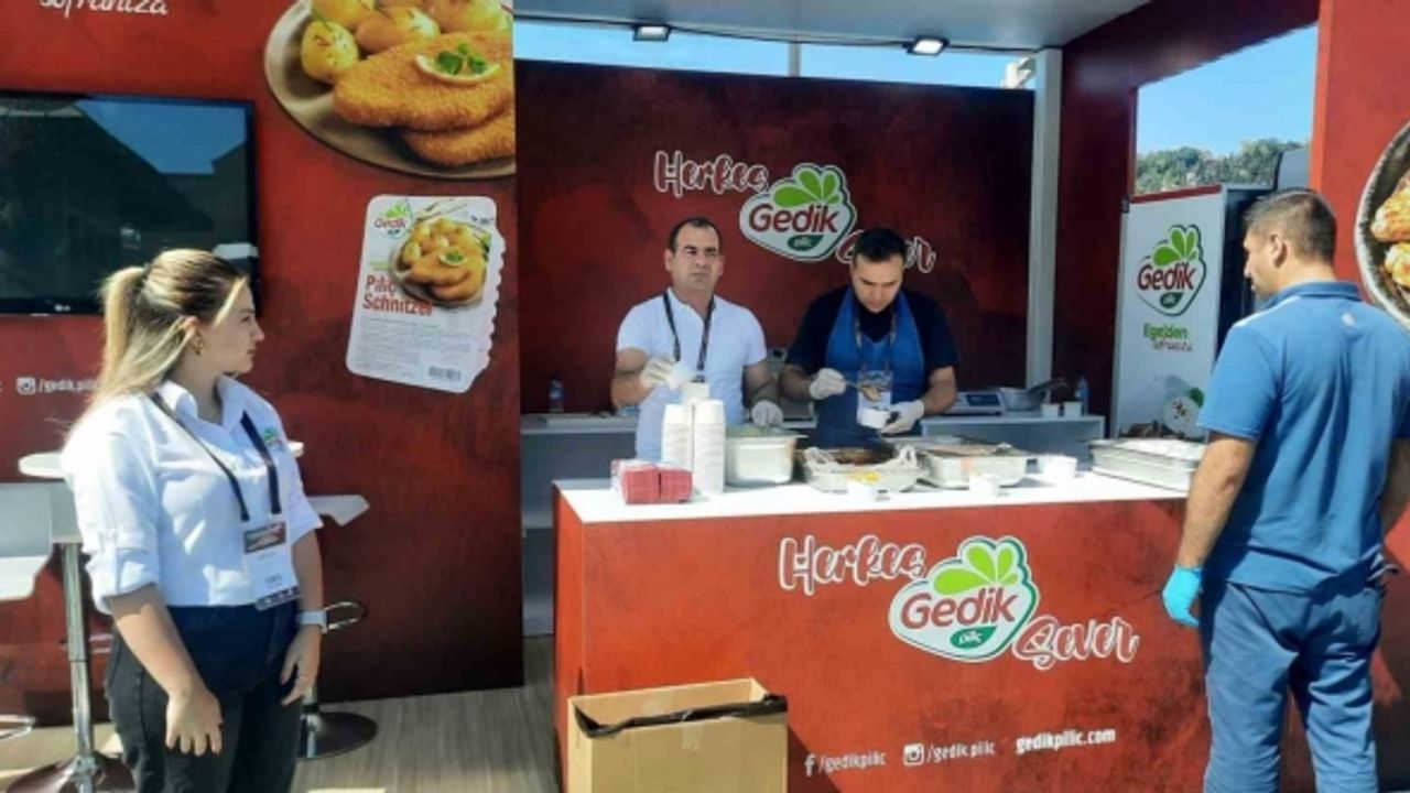 Gedik Piliç, Yerel Zincirler Buluşuyor fuarının sponsoru oldu, katılımcılar lezzete doydu