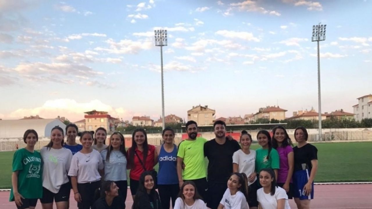 Halk eğitim ile sınava hazırlanan gençlerden büyük başarı