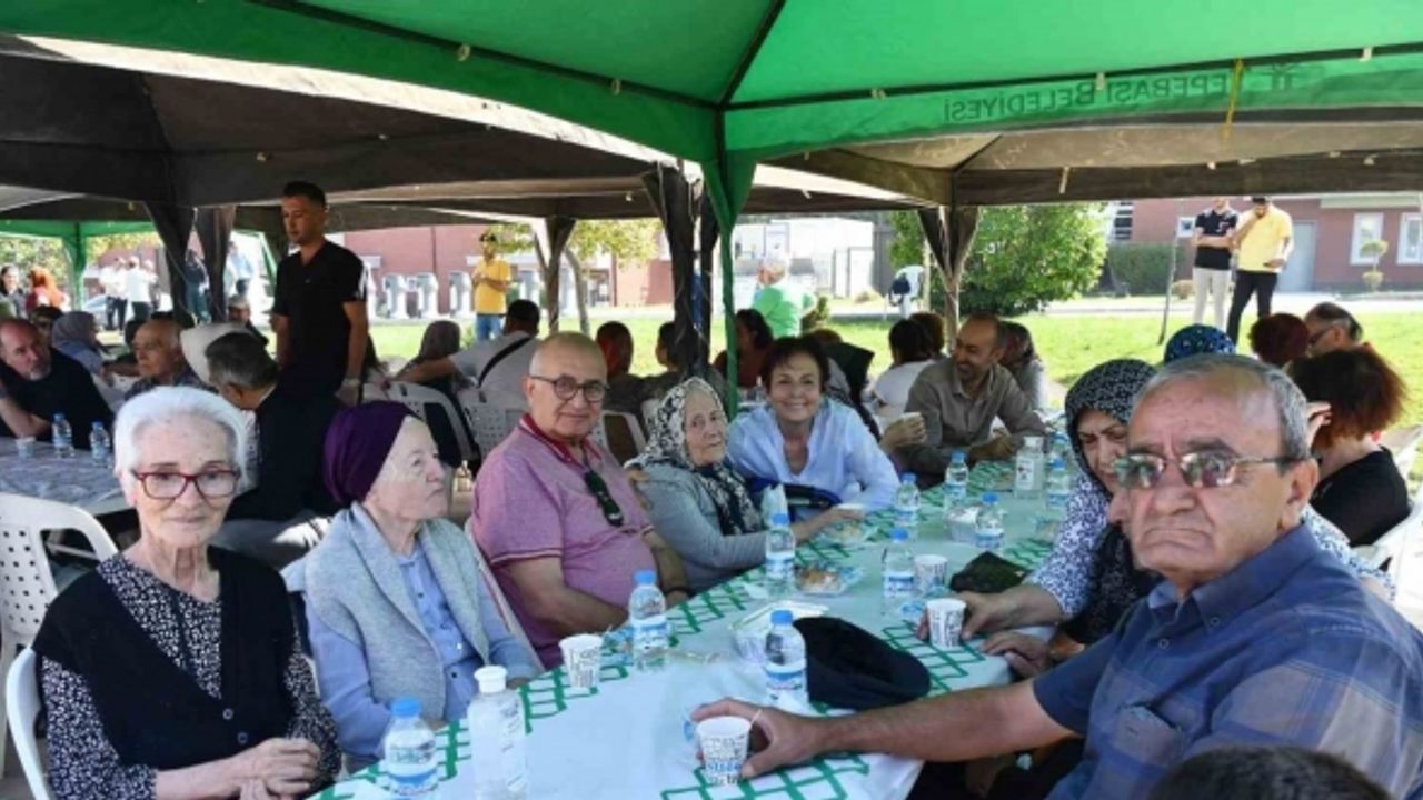 Hem aileleri ile bir araya geldiler hem de doyasıya eğlendiler