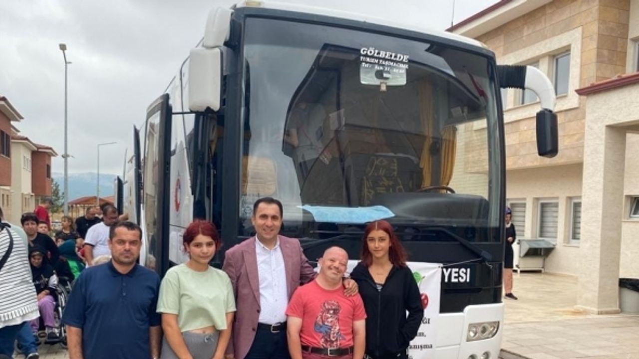 Isparta’da devlet koruması altında olan çocuklar Bilecik’i gezdi