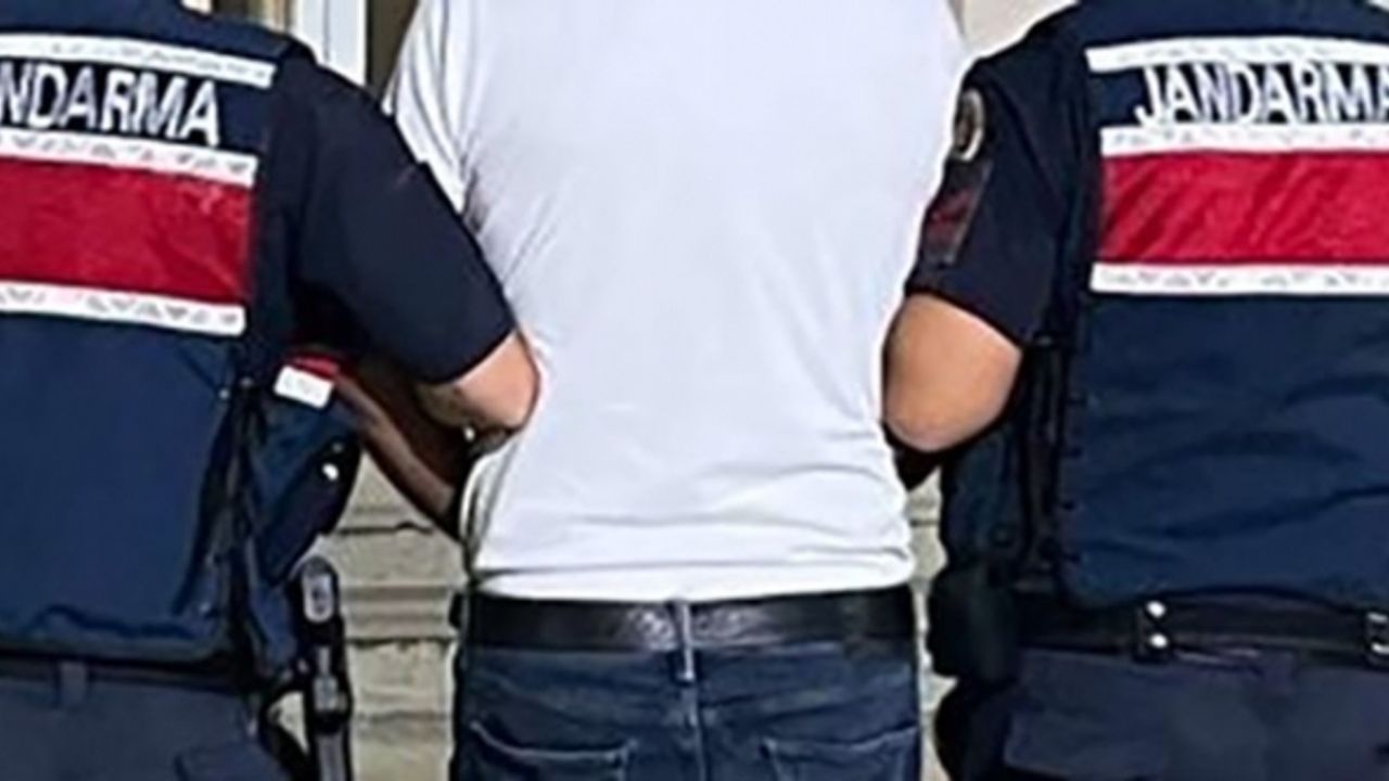 Kendilerini tuvalete kilitleyen yabancı uyruklu kadınlar jandarmadan kaçamadı