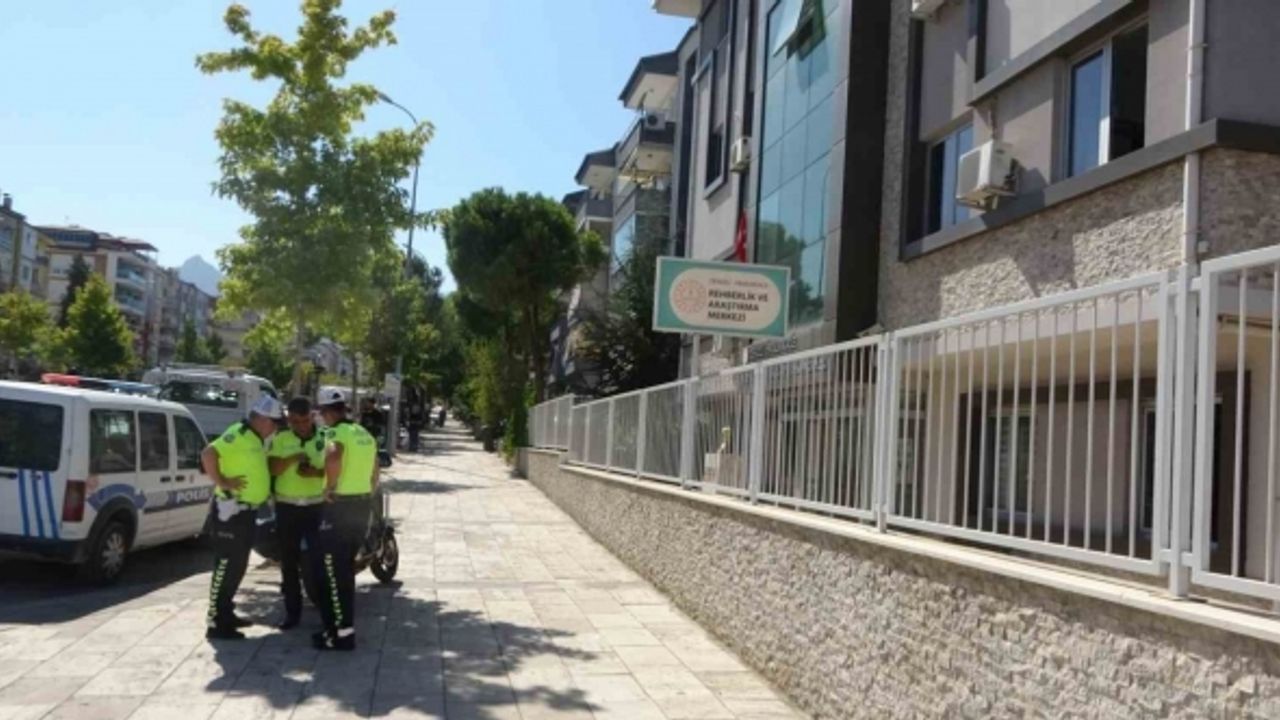 Kontrolden çıkan aracın çarpması sonucu ölen kadının kimliği belli oldu