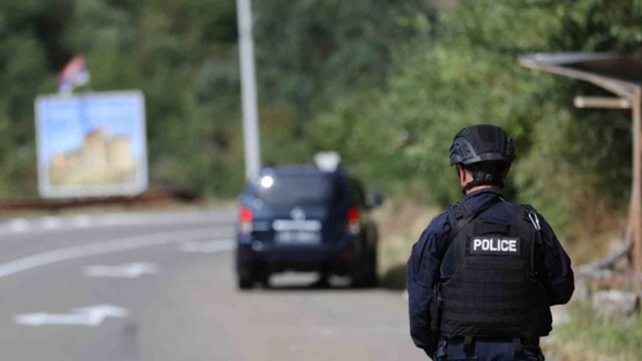 Kosova’daki çatışmada ölen polis için ulusal yas ilan edildi