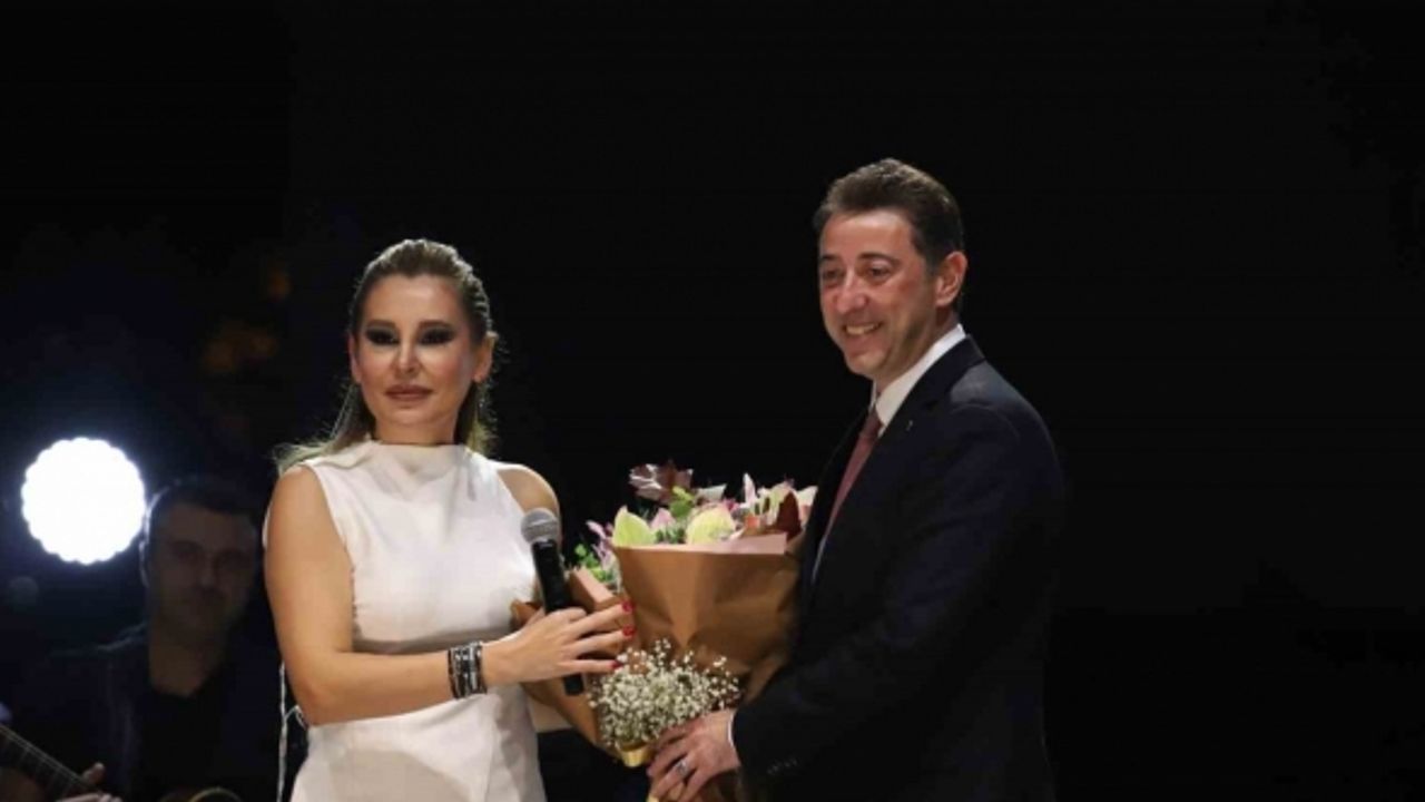 Kuş Cenneti Festivali, Funda Arar Konseri ile sona erdi