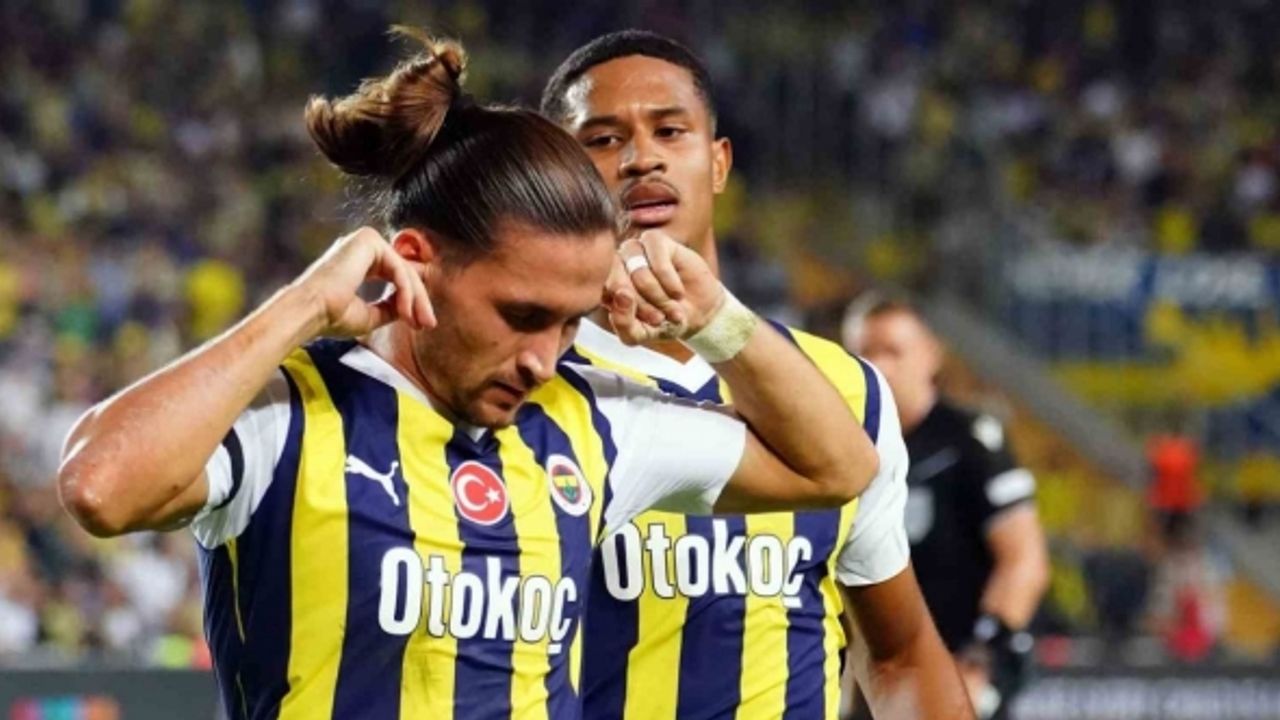 Miguel Crespo, Avrupa kupalarında ilk kez gol attı