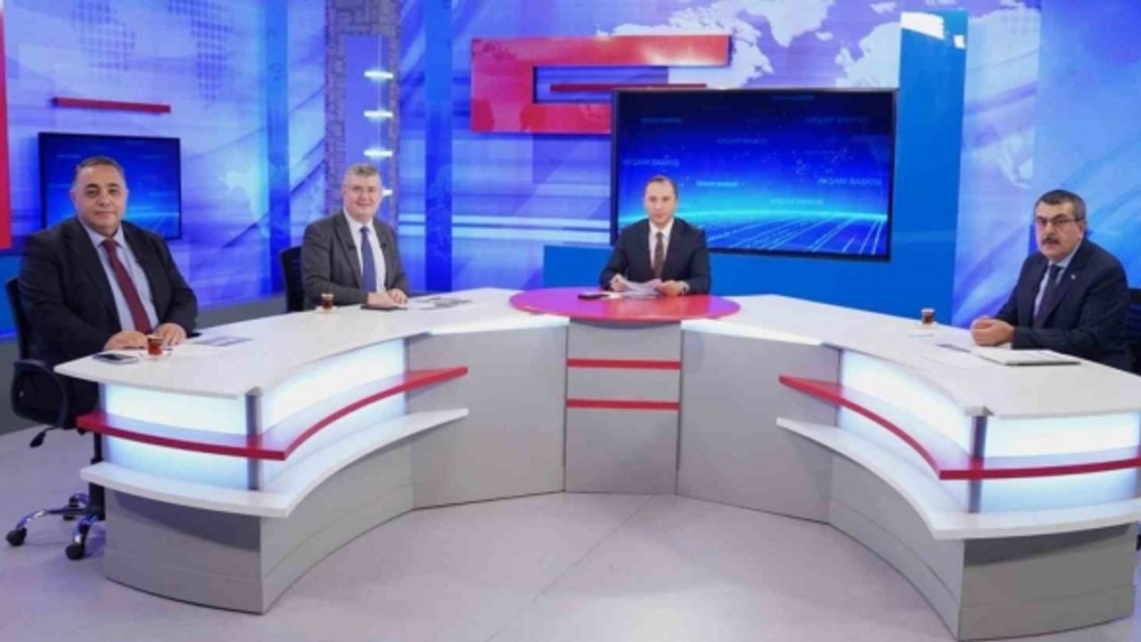 Milli Eğitim Bakanı Yusuf Tekin: “Meslek liseleri öğrencilerimize çok iyi bir gelecek vadediyor”