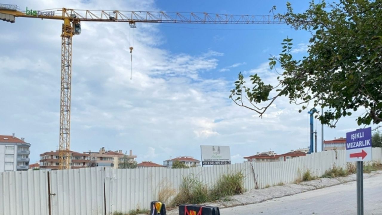 Mudanya’da güvenliği tehdit eden inşaat ile ilgili idari ve yasal işlem başlatıldı