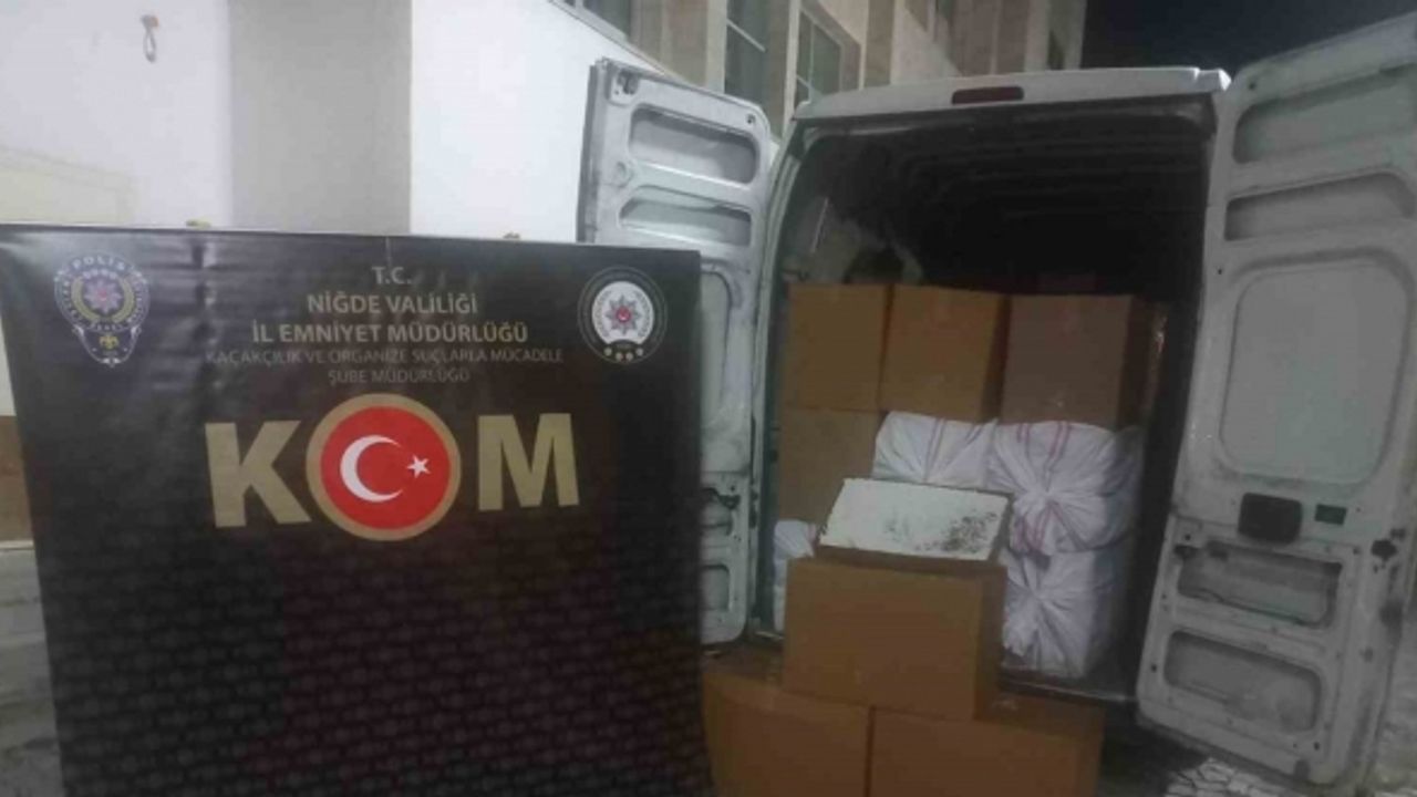 Niğde’de 650 bin adet dolu makaron ele geçirildi