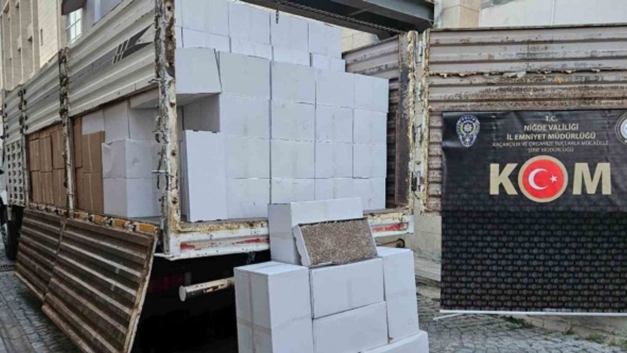 Niğde’de kaçakçılık operasyonu: Milyonlarca kaçak makaron ele geçirildi