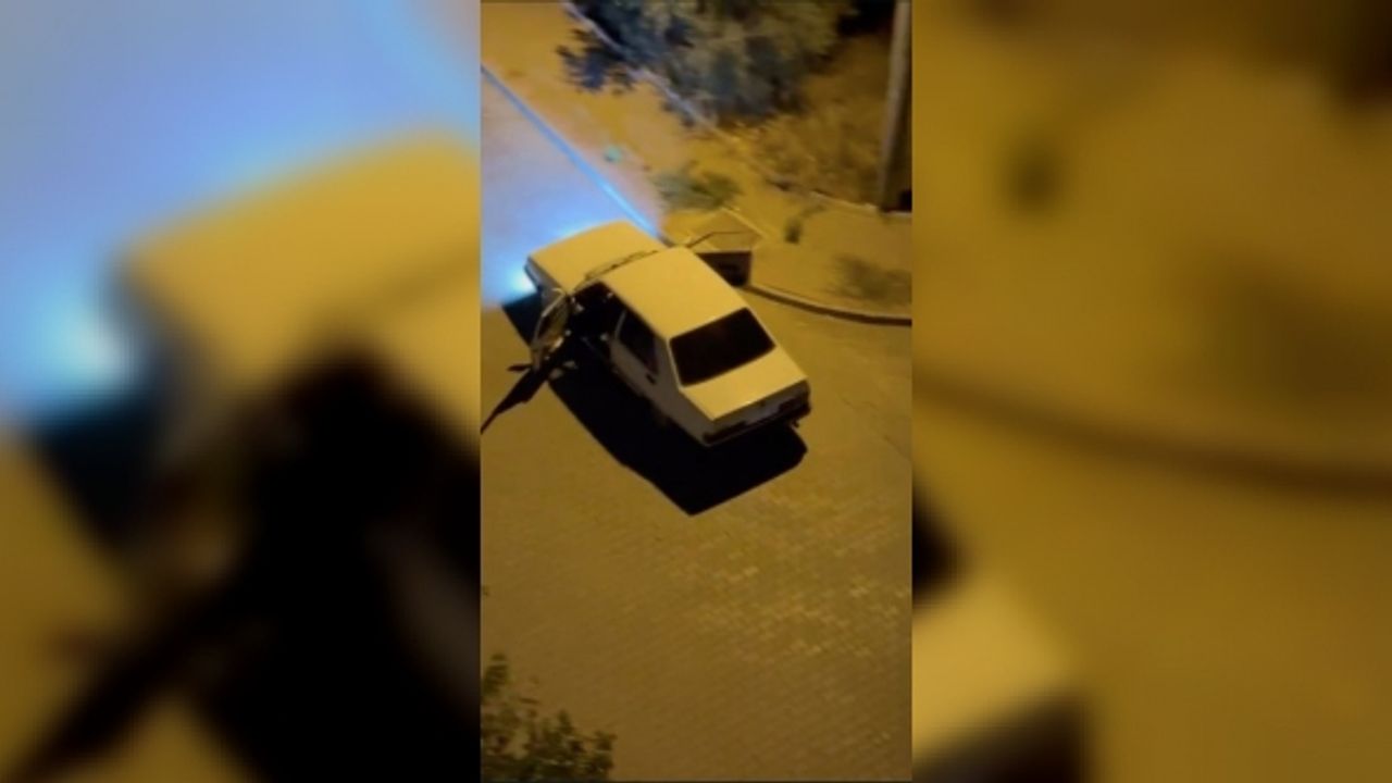 Otomobilin kapıları açık halde ve yüksek sesli müzik eşliğinde seyreden alkollü sürücünün aracı bağlandı