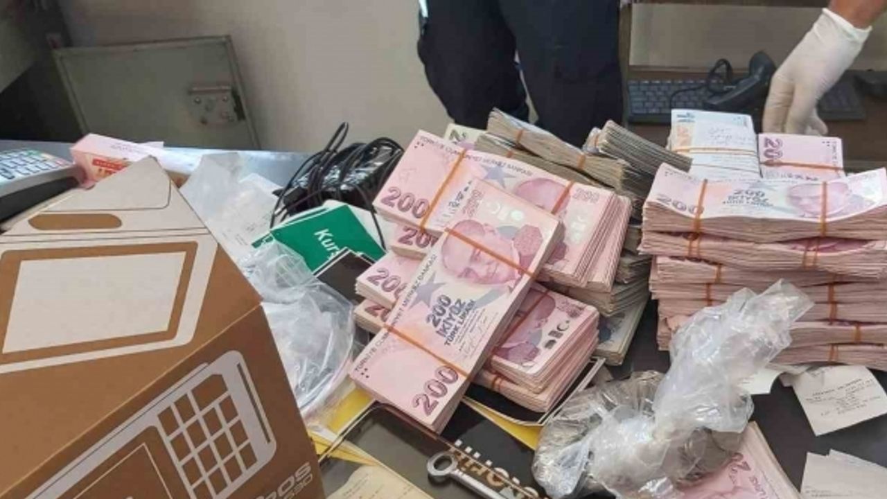 (Özel) Bursa’daki tefeci çetesi 10’dan fazla fırına çökmüş...2 milyon lira çamaşır ve kurutma makinesinden çıktı