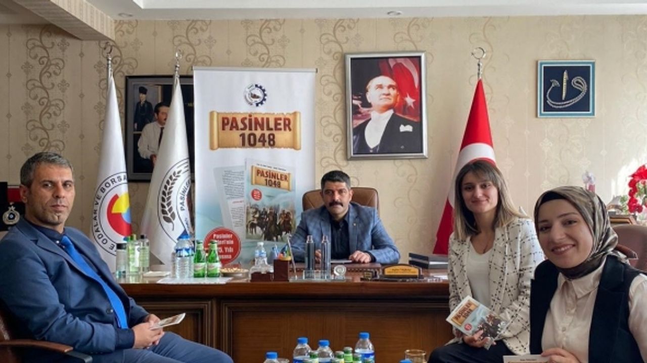 Pasinler 1048 zaferi çizgi romanı kitabının lansmanı yapıldı