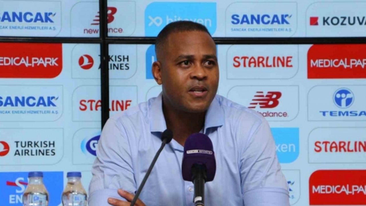 Patrick Kluivert: "Maça çıkan bütün oyuncular sahaya yüreğiyle çıktı"