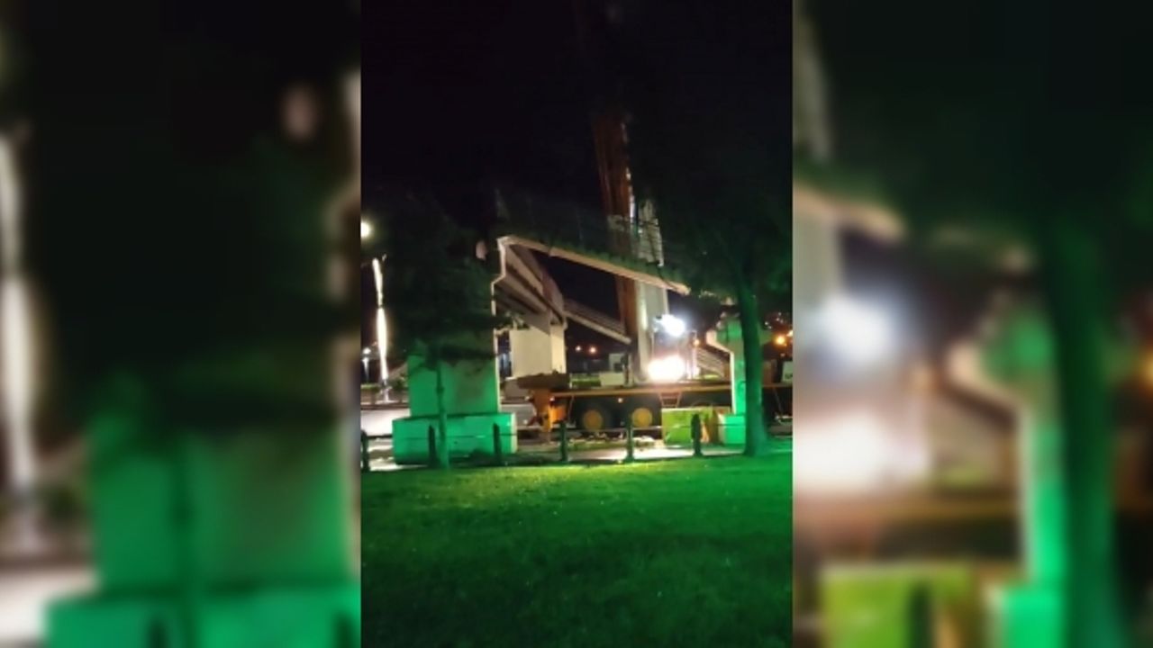 Polatlı E-90 Karayolu üzerindeki üst geçidin yıkıma başlandı