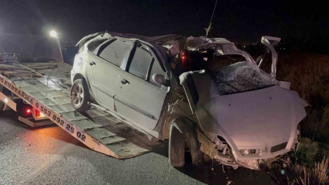 Şarampole yuvarlanan otomobil hurdaya döndü, sürücü hayatını kaybetti