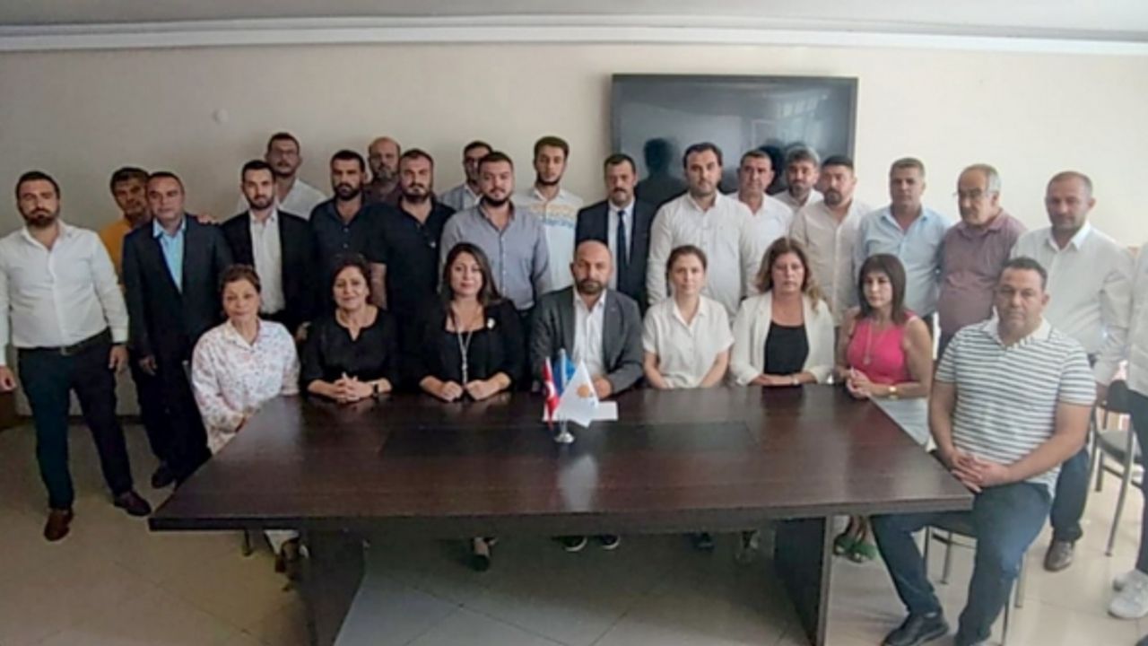 Söke AK Parti’nin yeni ilçe yönetimindeki isimler belli oldu